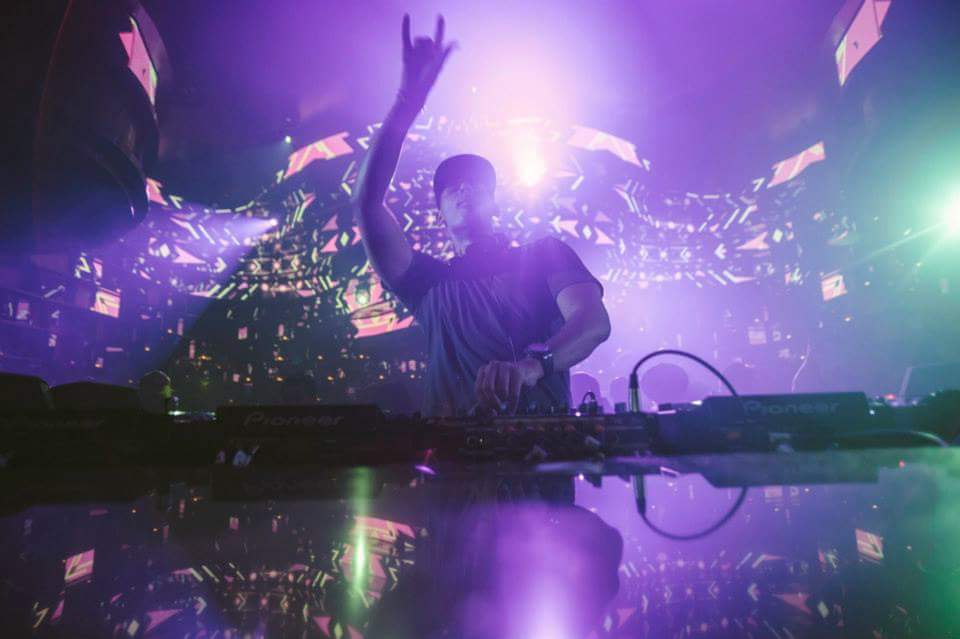 devongreen13014's tweet image. Omnia nightclub