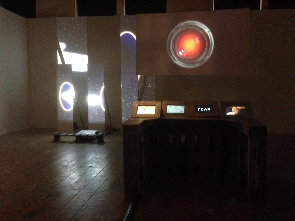 DavidFPoole's tweet photo. Degree show work goes from this to this within 30mins. Getting it all in the car is another story! @WeRove2015 http://t.co/ucqOYHotsi
