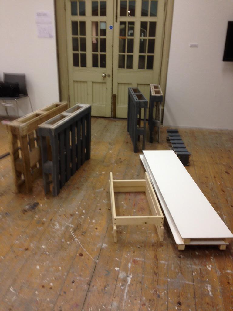 DavidFPoole's tweet photo. Degree show work goes from this to this within 30mins. Getting it all in the car is another story! @WeRove2015 http://t.co/ucqOYHotsi