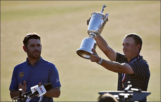 komonews's tweet photo. Jordan Spieth wins US Open for second straight major title #liveonkomo http://t.co/JdVsPNLOli http://t.co/lA4jThFMv3