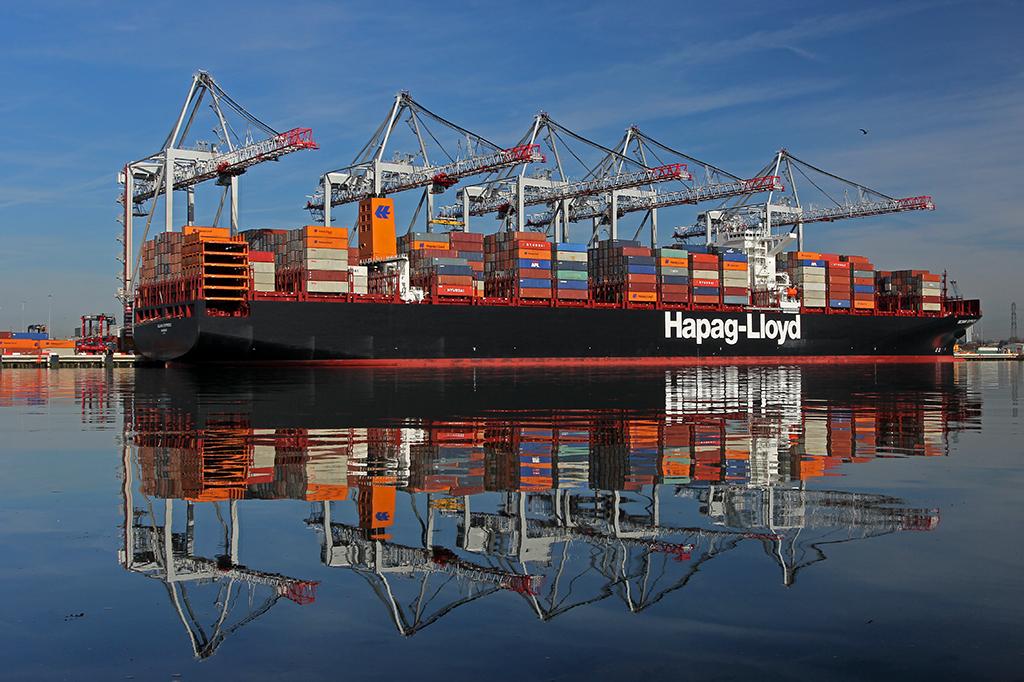 <a href="/abpSouthampton/">ABP Southampton</a> is home to the UK's most efficient container terminal @DPWorldSouthamp #MeetOurPorts