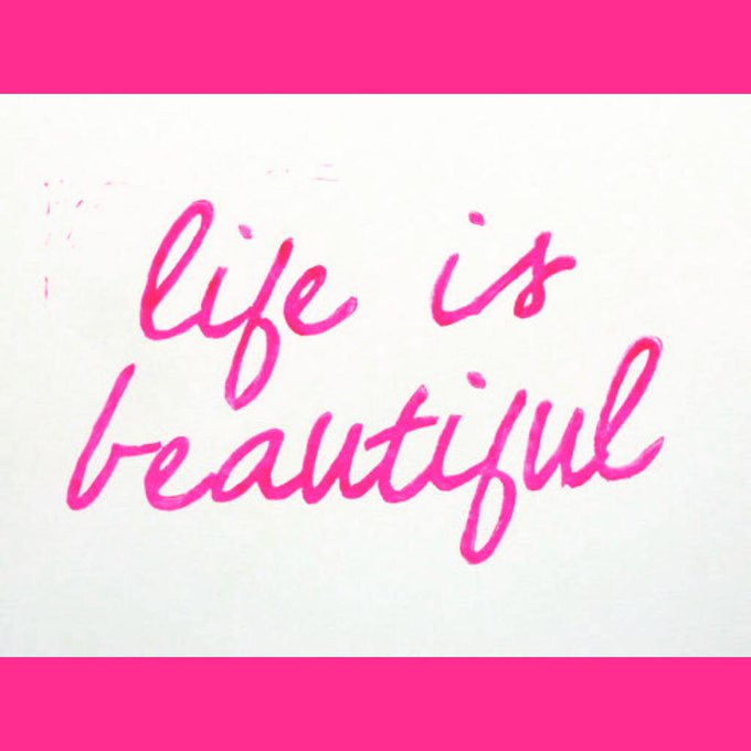 Muy buena semana! ✌#happy #love #lifeisgood http://t.co/JoAxy4eu9p