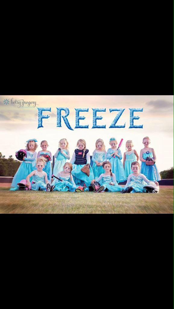 thesoftballvine's tweet photo. Daughter goals http://t.co/c60zU8R5DW