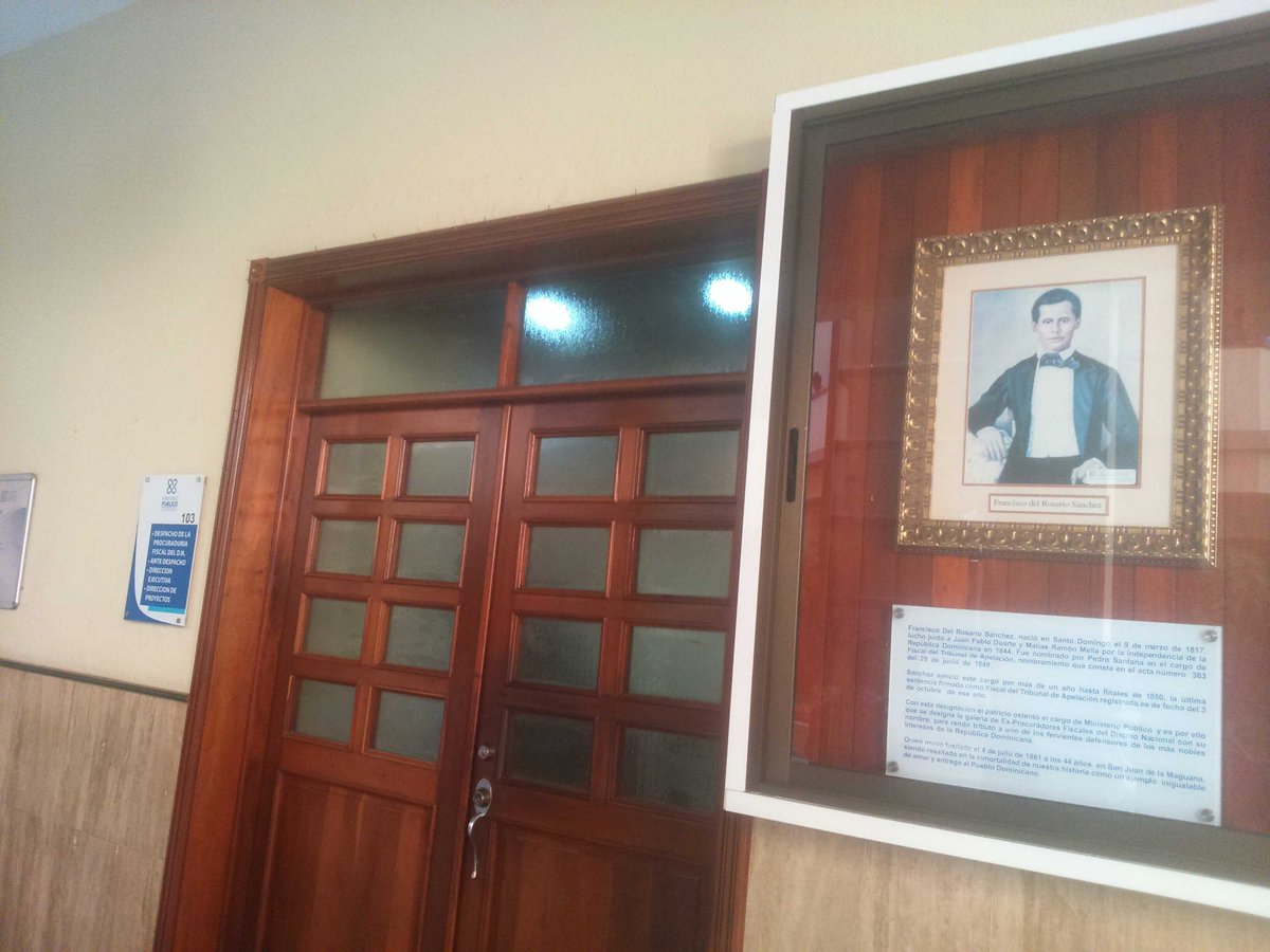 Clar15Rodriguez's tweet photo. Entre los arrestados está Jorge Serret! @CDN37 http://t.co/Iflgi33CvF