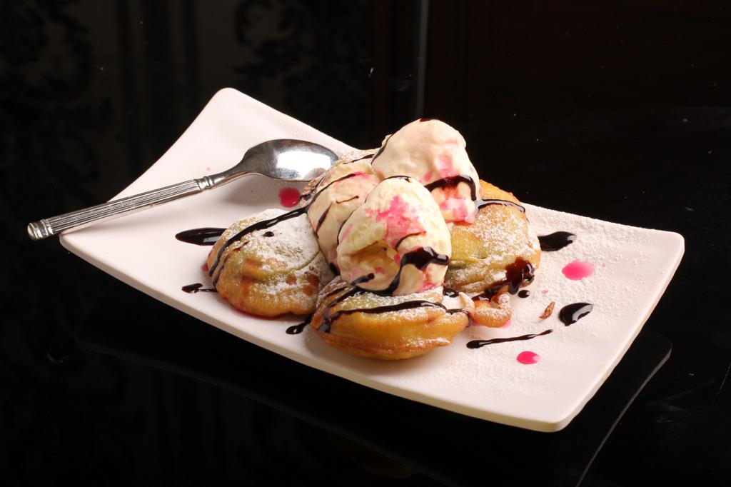 16. Oreo Friter with Ice Cream