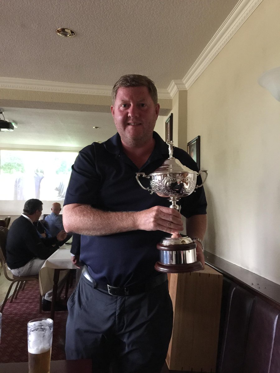 Mark_SLS's tweet image. Well done @petethebear1 a great team effort to win the @CECANW golf day in Sale for @CharteredICES NW & N Wales team