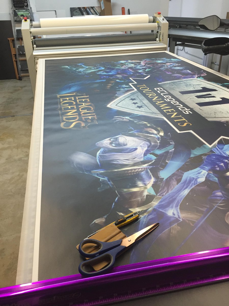 ECLegends's tweet photo. Preparations underway for @FloridaSupercon this weekend! #MondayMotivation 
P.S. @FloridaSupercon gifs = win #gifted http://t.co/hfhNopU5rQ