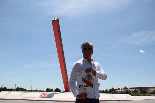 solart2_ma2f's tweet photo. @Ma2f2 introducing #solart2 for the #SummerSolstice to press #cadransolaire #sundial #helicopter #art #solartstice http://t.co/PnwpBULr5P