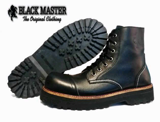 siddiq_azper's tweet photo. BM UG hitam ready sz: 40 - 43 310rb
 yg ada orderan monggo merapat barang Ready 
chat: 56F7 EAD8/ 08978405881 http://t.co/hLkA9uiyj6