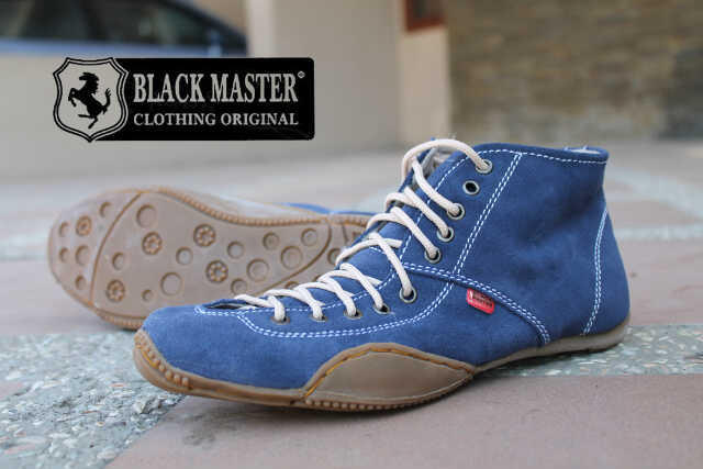 siddiq_azper's tweet photo. BM Ferrafi suede blu &amp; black   ready sz: 39- 43  170rb
monggo merapat barang Ready chat: 56F7 EAD8/ 08978405881 http://t.co/MuK4uLZcdp