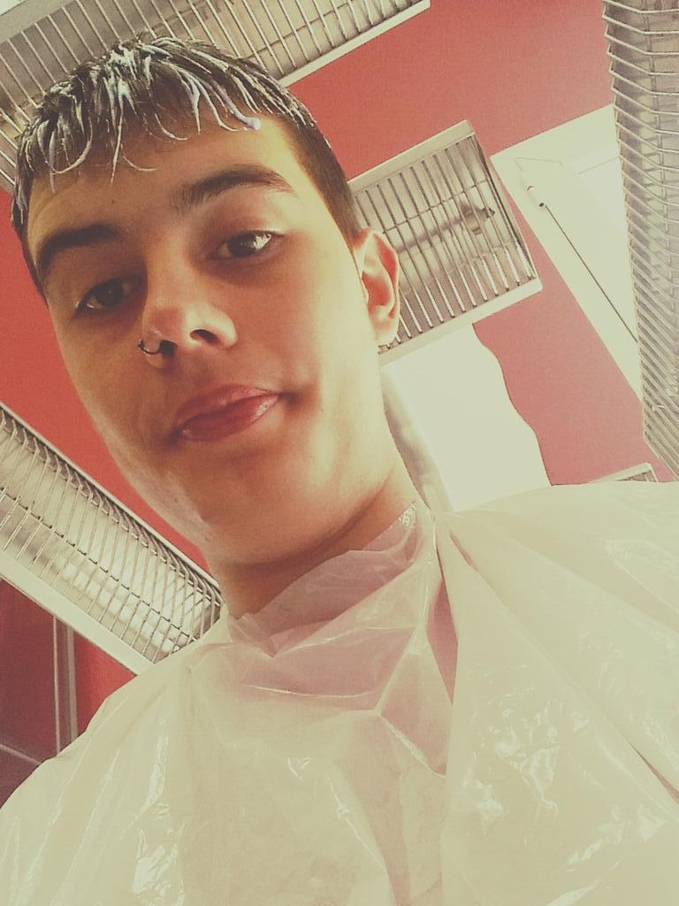 xtiianlo's tweet photo. Holo(? #DerekRubio http://t.co/0Ot4p70mhj