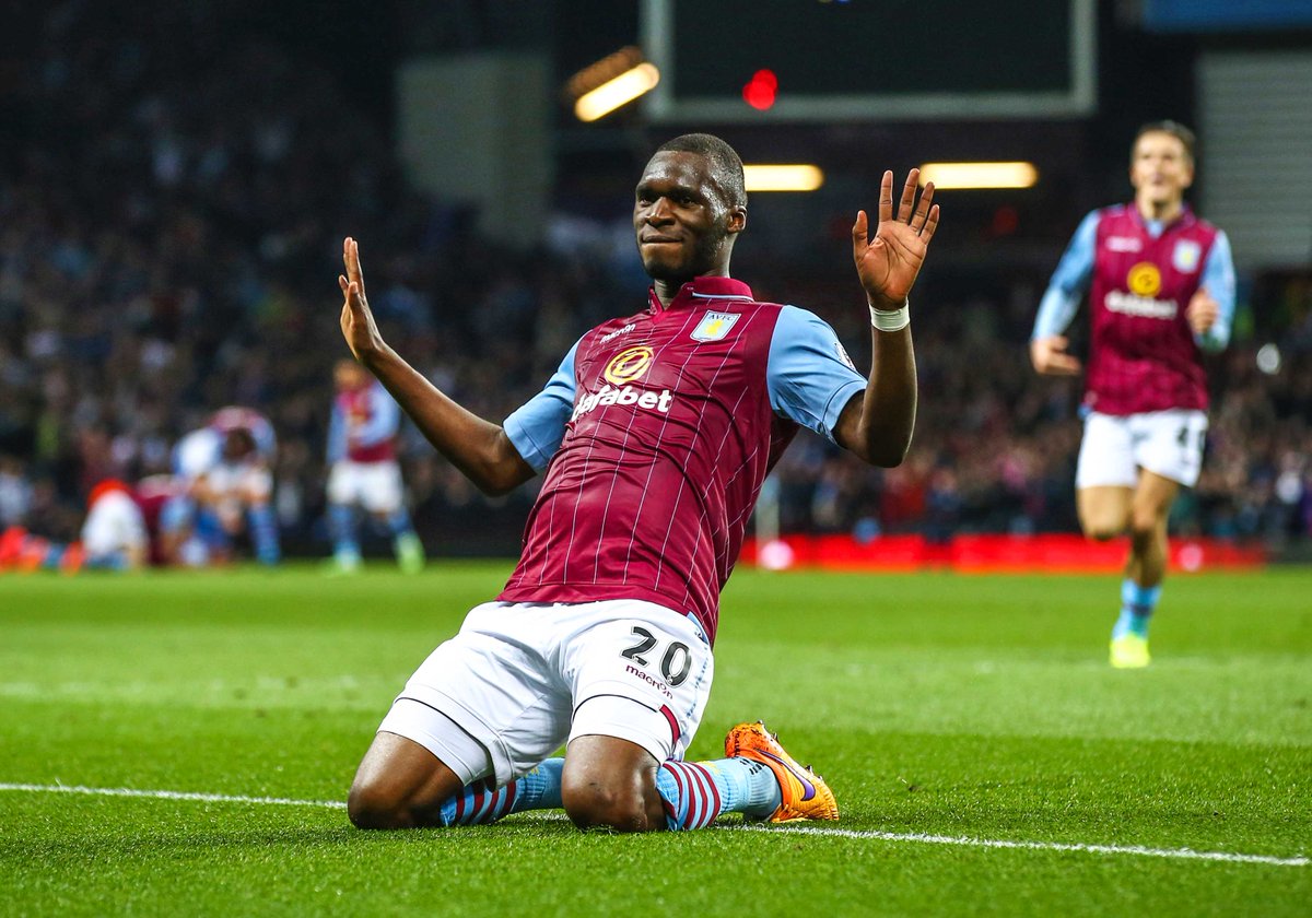 brfootball's tweet photo. Christian #Benteke for £32.5m? @thisisanfield explain why that deal wouldn’t work for #lfc http://t.co/SMISETWerh http://t.co/aeqEy0fi2P