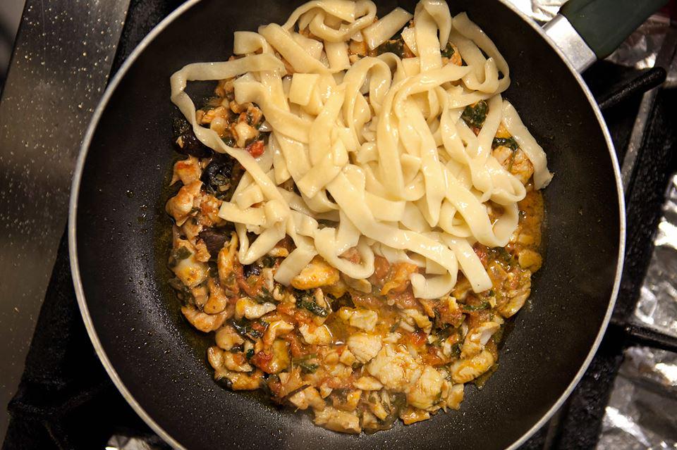 CantineAliani's tweet photo. Il pranzo è vicino e una buona ricetta è d'obbligo, magari abbinata ad un buon vino -> http://t.co/KsWJ6fCEnW #Umbria http://t.co/FHyiB2hTuA