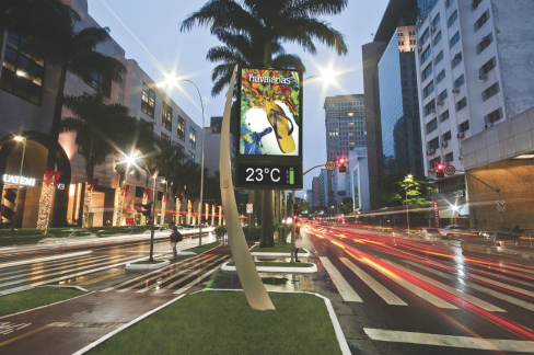 TheDrum's tweet image. 'It’s about the here and now,' J.C. Decaux on transforming our cities with digital out-of-home ow.ly/OC0gc