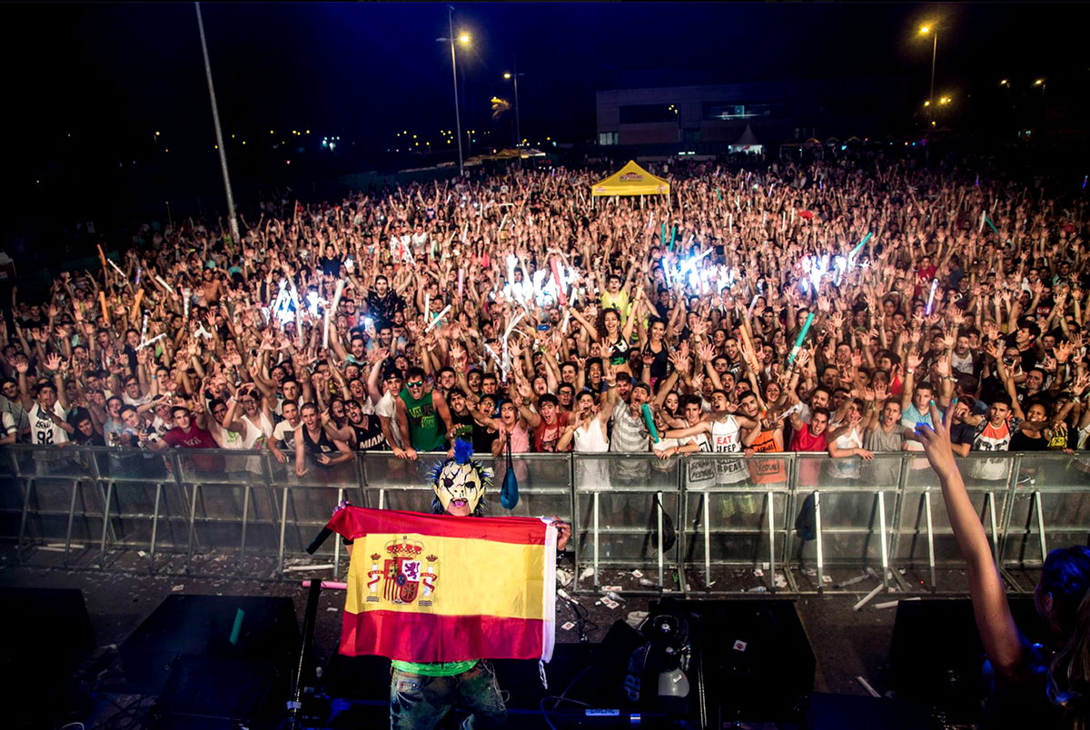 javientino's tweet photo. ¿Se habrá hecho eco @viciousmagazine del festivalón que fue @AnimalSoundFest? Murcia no es sólo SOS4.8 http://t.co/YfeUDWLmnp