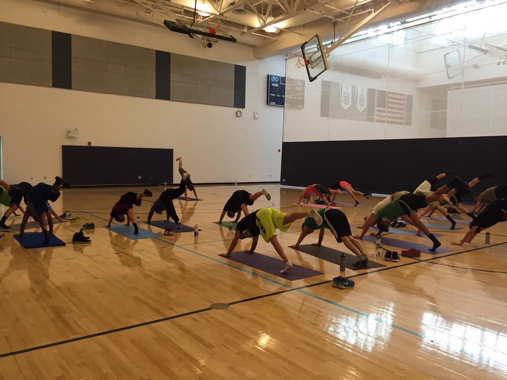 BikeTalentDevo's tweet photo. #usacdevo @usacycling Morning yoga http://t.co/tby6b8VC5q