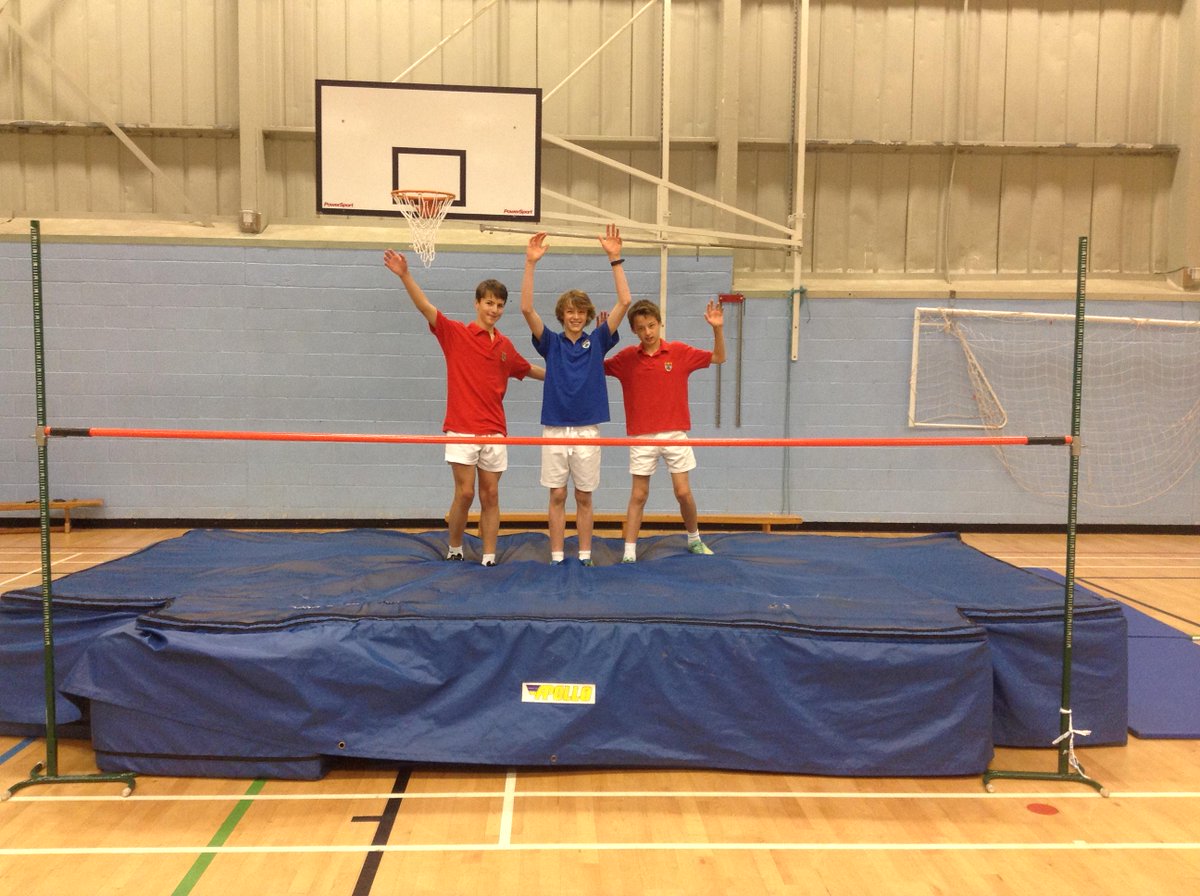 TBGS_PhysEd's tweet photo. Congratulations to @TBGS_Blake winning Year 7 High Jump! @TBGS_Ralegh 2nd and @TBGS_Gilbert 3rd.@TorquayBoysGS #136cm http://t.co/8b1YNxM8SX