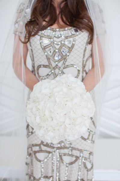 Happy Monday everyone! Especially to our beautiful Brides &amp; Brides to Be! Gorgeous photo courtesy of <a href="/hayleysavphoto/">Hayley Savage Photo</a>