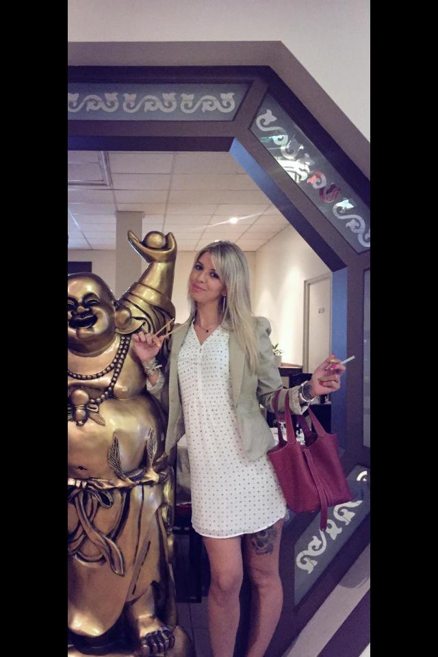 celine_lmdb5's tweet photo. #Bouddha #poker résultats a suivre 😂😂 http://t.co/N9Hg7OOofs