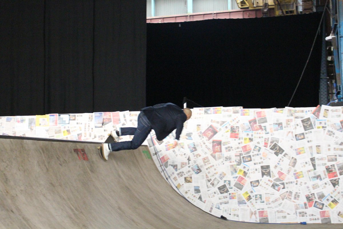 SimonCocking's tweet photo. Skateboarding action from Belfast Web Summit https://t.co/Xp4qIhHm1e #EnterConf #MoneyConf  @SimonCocking http://t.co/VXzFBVqDH0