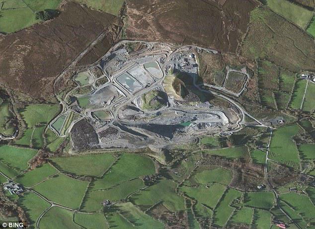 mzaplanning's tweet image. There's #gold in them thar' hills of N.Ireland: Galantas Gold wins #planning consent to dig buff.ly/1H2wUIC