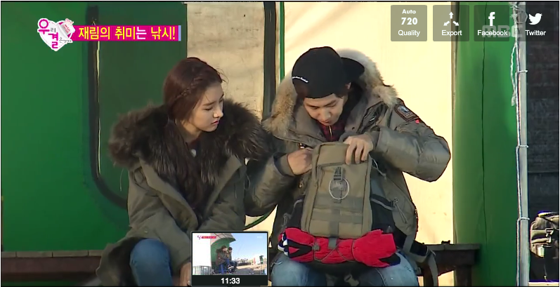 itispoepoet's tweet photo. He always uses the same backpack. It was used to carry coffee stocks for Soeun n the couple bracelets ๐ข #ohmemory http://t.co/vi21G6nTG7