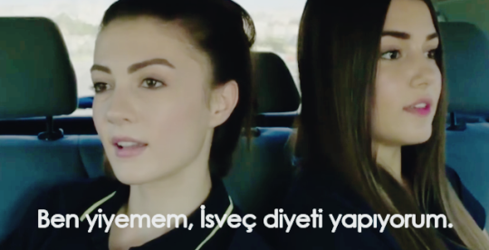 hande_ercel's tweet photo. ikizler çok tatlı http://t.co/PW1Fdz4aKv