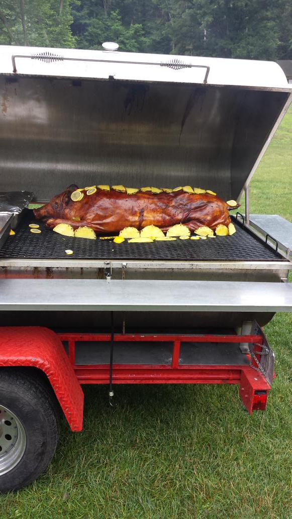remoscatering's tweet photo. I love when barbeque season is in full swing! http://t.co/kIDTo2FVoq