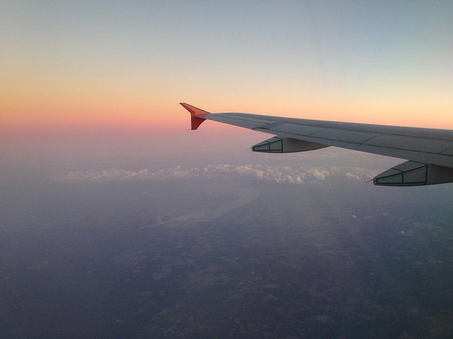 Elisa_Lo_'s tweet photo. Let your dreams soar! Hugs to all! @BILLYTHEBORG @MarelliGi @apprix @LujanSMM @soniafarace @LauradeHolanda #Cuba2014 http://t.co/Eyr0Uzuxxp