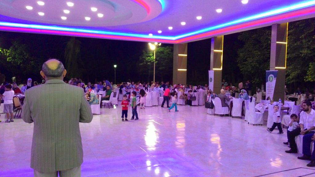 HalilBahar8's tweet photo. Aktif Eğitim Sen'in düzenlediği iftar programında Eğitimci Abdulgaffar Dereli hocamızın konusmasindan... http://t.co/J7uNiS5FUI