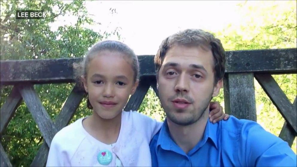 Dad-daughter duo commit 39 random acts of kindness to celebrate their 32nd and 7th birthdays: abcn.ws/1GiKIJj