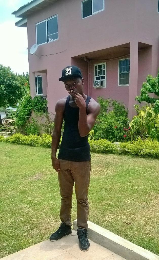 HollenPeter's tweet image. Feels Good And Mwah