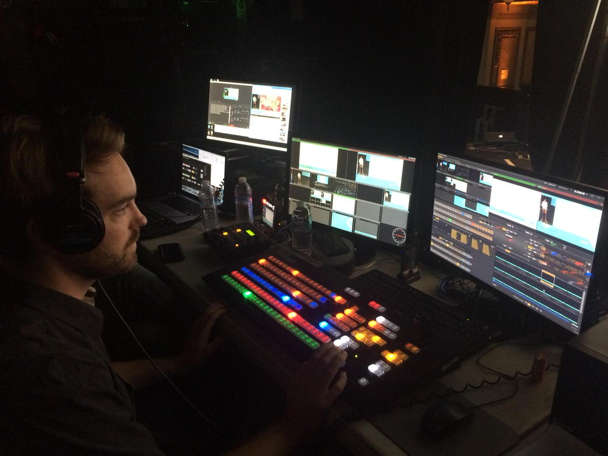 jonorlin's tweet image. Backstage at #jquerySF event