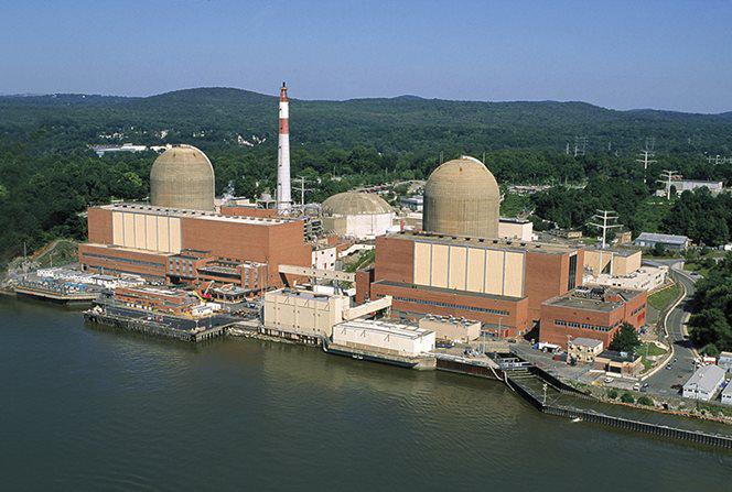 NEI's tweet photo. Guess what's a big boost to New York’s economy? Nuclear energy. http://t.co/rGe8Zn25oj @Indian_Point #RightforNY http://t.co/IjGEmt5jVo