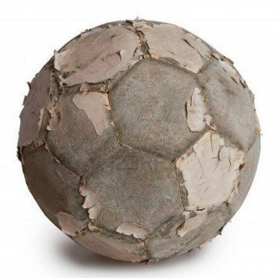 foot365's tweet photo. RT si toi aussi t'as déjà joué avec ce ballon ! http://t.co/Dgkqgdikbm