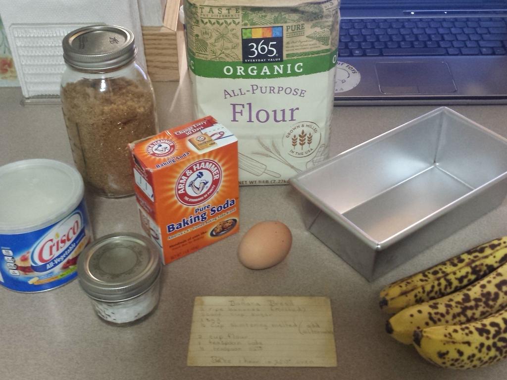 Danidilyon's tweet image. Making banana bread with my grandmother&apos;s handwritten recipe.
#DomesticEngineering #nomnomnom