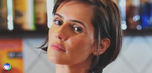 hojeemdia's tweet photo. Os looks da @dedesecco inspiram MUITAS mulheres, não é mesmo? 😍😍😍 #HojeEmDia #RaioXDaModa http://t.co/AbRlEcaitC