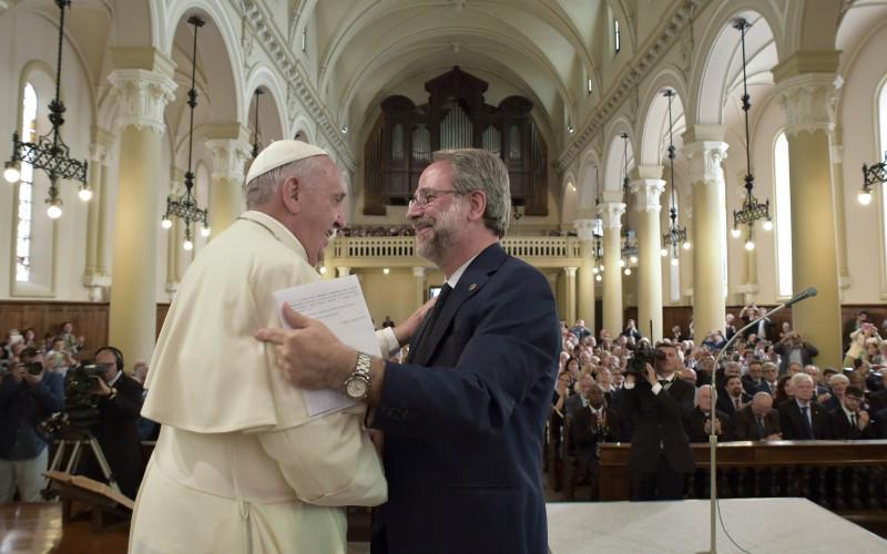 HolyShroud2015's tweet photo. @Pontifex Francis has asked Waldensian Christians to forgive the Catholic Church for historic persecution.
#Waldesian http://t.co/RtMMySJHh9
