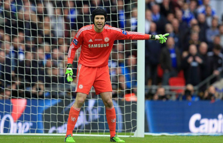 FootballFood's tweet photo. BREAKING: Petr Cech has completed his move to Arsenal (Mail) http://t.co/zi5WfOb9uj