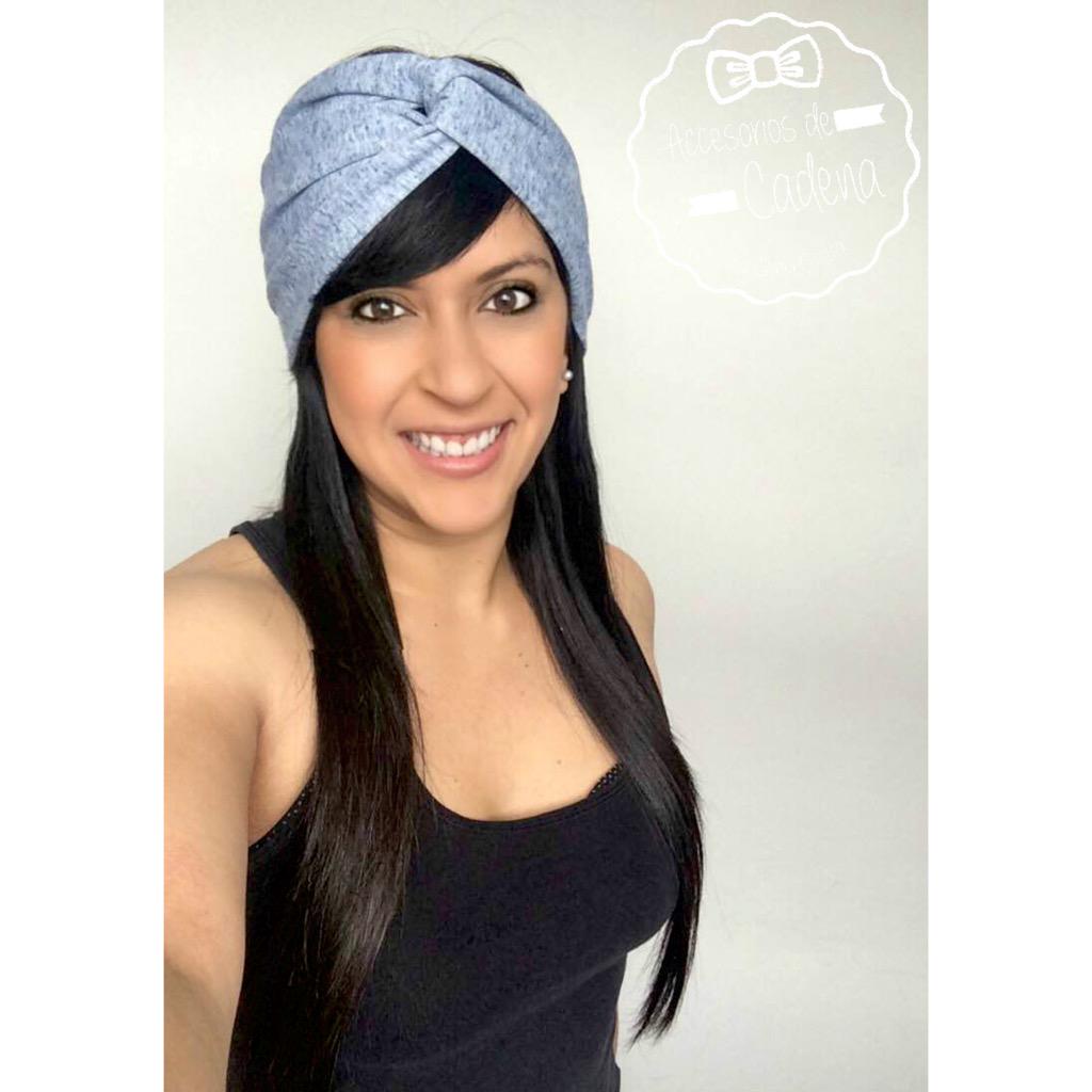 A_decadena's tweet photo. Un color más que se suma a #AccesoriosdeCadena puede ser tuyo escribiendo al WhatsApp 3123930100 todo es #HechoEnCasa http://t.co/f2QnH1QDDP