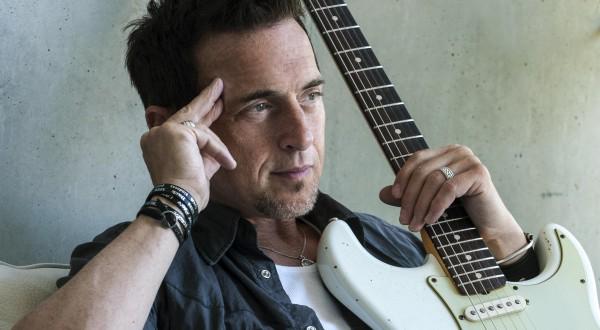 VerbSaskatoon's tweet photo. .@ColinJamesMusic’s new album proves he’s much more than a blues guitarist: http://t.co/sMkWEQEjh0 http://t.co/qYjY1DPmIG
