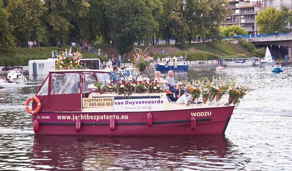 <a href="/vDuyvenvoorde/">Van Duyvenvoorde</a> op een Poolse #botenparade? Jazeker!

duyvenvoorde.nl/archieven/1530