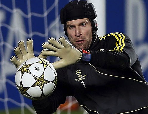 gate17marco's tweet photo. Goodbye Petr Cech. Thank you for the memories. There's no shame in stepping down in class to keep on playing. http://t.co/TsjIehnN95
