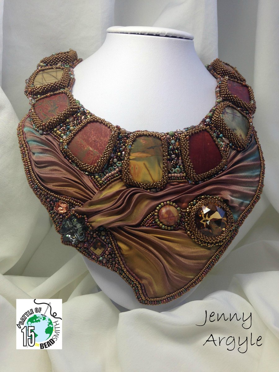 madaboutmaths's tweet image. I can now reveal my entry to the Battle of the Beadsmith facebook.com/media/set/?set…