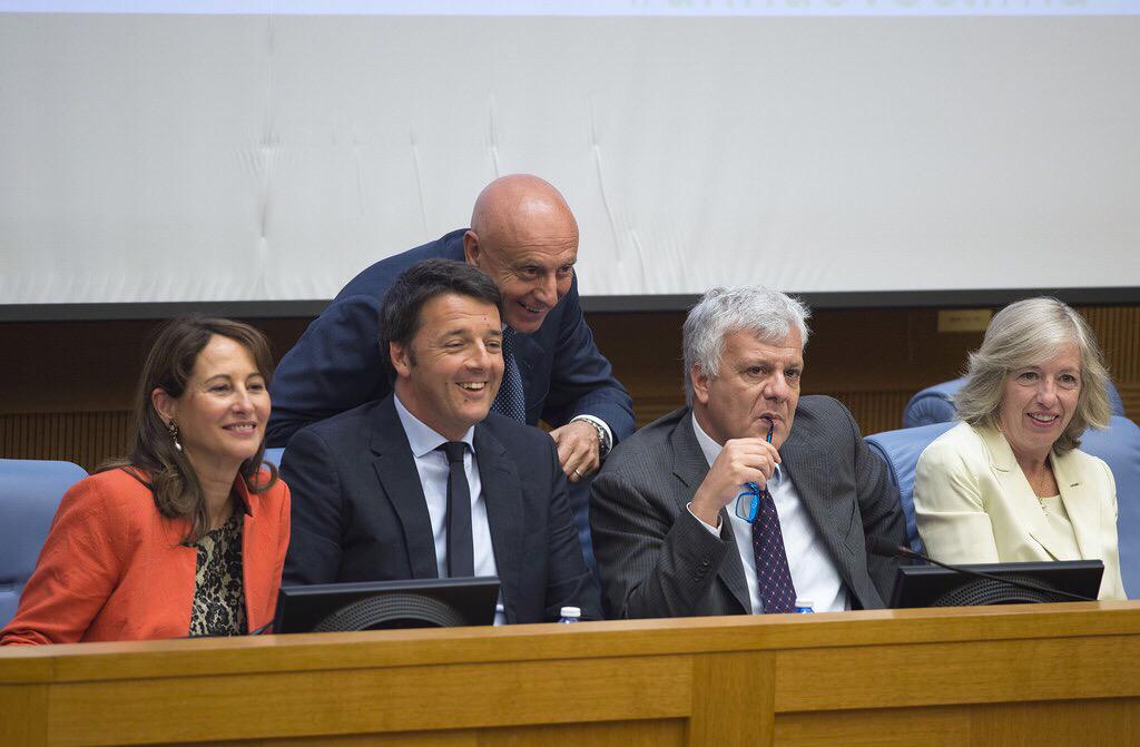 ErasmoDAngelis's tweet photo. Il #clima è cambiato e cambiano anche le politiche Gli #statigeneraliclima del #Governo strategia verso #Parigi2015 http://t.co/87WNzoaRQT