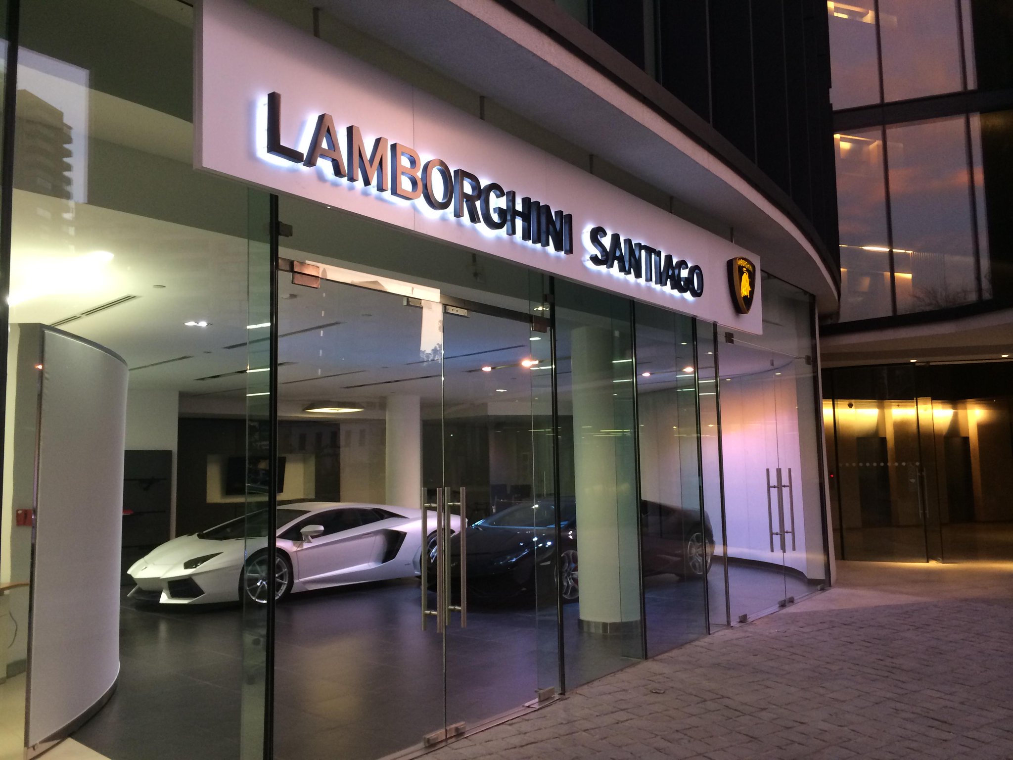 Lamborghini on Twitter: 