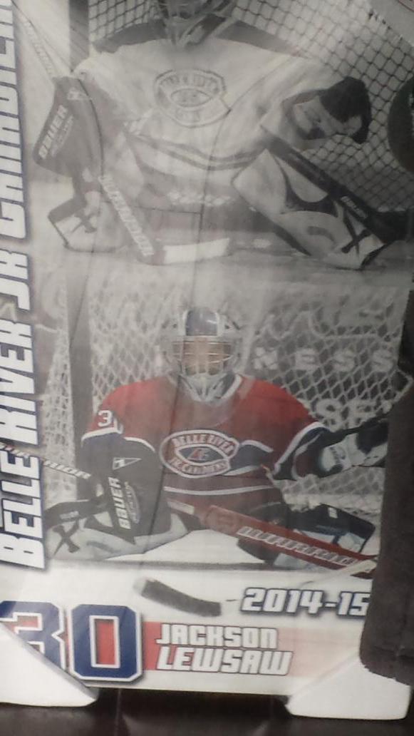 jared_lewsaw's tweet image. lil bro taking after his big bro #goaliethings #stackthemup