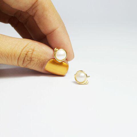 Diseniaco's tweet photo. Las perlas nunca pasan de moda, y las bellezas de @PetitePerle_ve las consigues aquí→ http://t.co/G2iEmmGTKh http://t.co/mPk0olYHck
