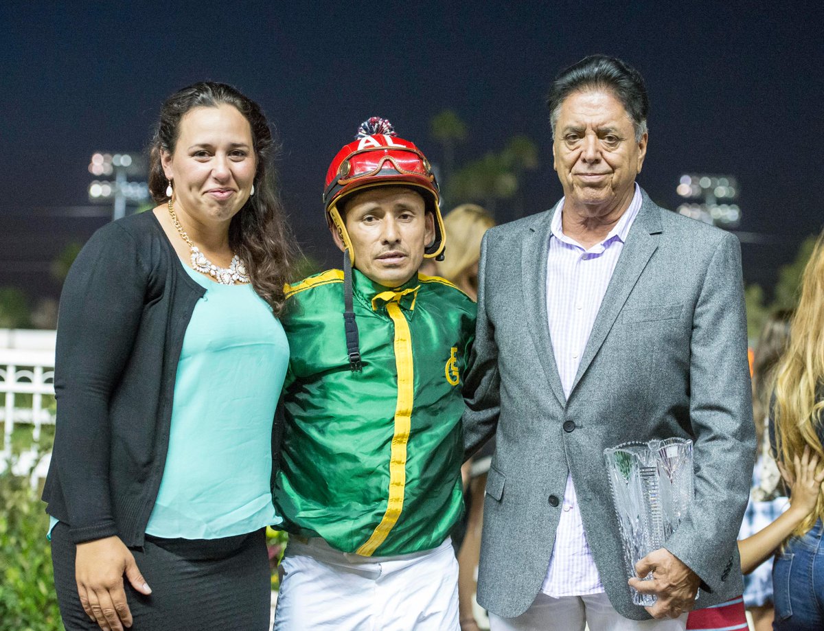 pcqhra's tweet photo. Congratulations to PCQHRA Board Member,Enrique Gonzalez &amp; Walk Thru Crystal for winning the Ed Burke Million Futurity http://t.co/In7Qm6Tdgw