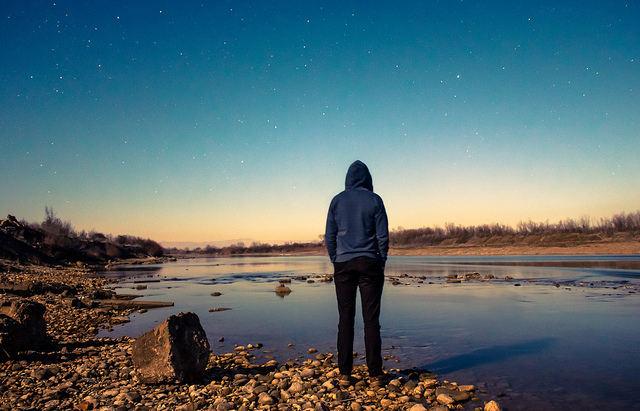 lonerwolfpath's tweet photo. The Virtues of #Solitude - ... - http://t.co/0vTG3jnMbw #Aware #Awareness #External #Extrospective #Internal http://t.co/YKNRkFR77w